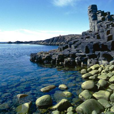 1 Lw 01 200070405 Framnes Coast I Iceland