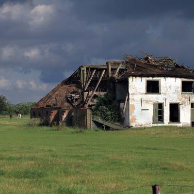 1 Lw 57 210080003 Uitgebrand