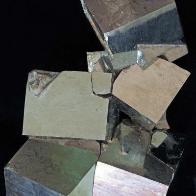 9 Vp 97 214070045 Pyrite Cubes Ii